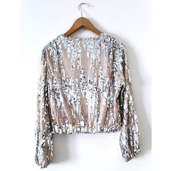 ASTR the Label Primadonna Sequin Top / Small / Champagne Surplice Deep V Holiday - Picture 5 of 9